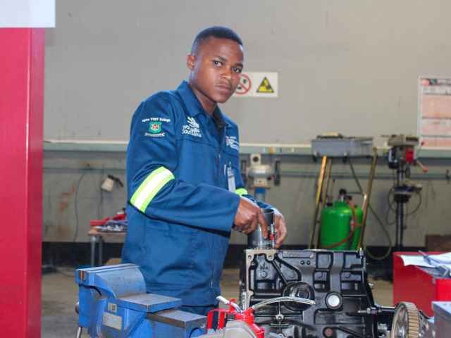 ingwe tvet college